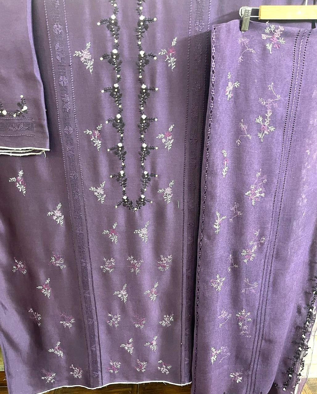 Lilac Pearl — Lilac, hand embroidered by Ata-e-Zahra